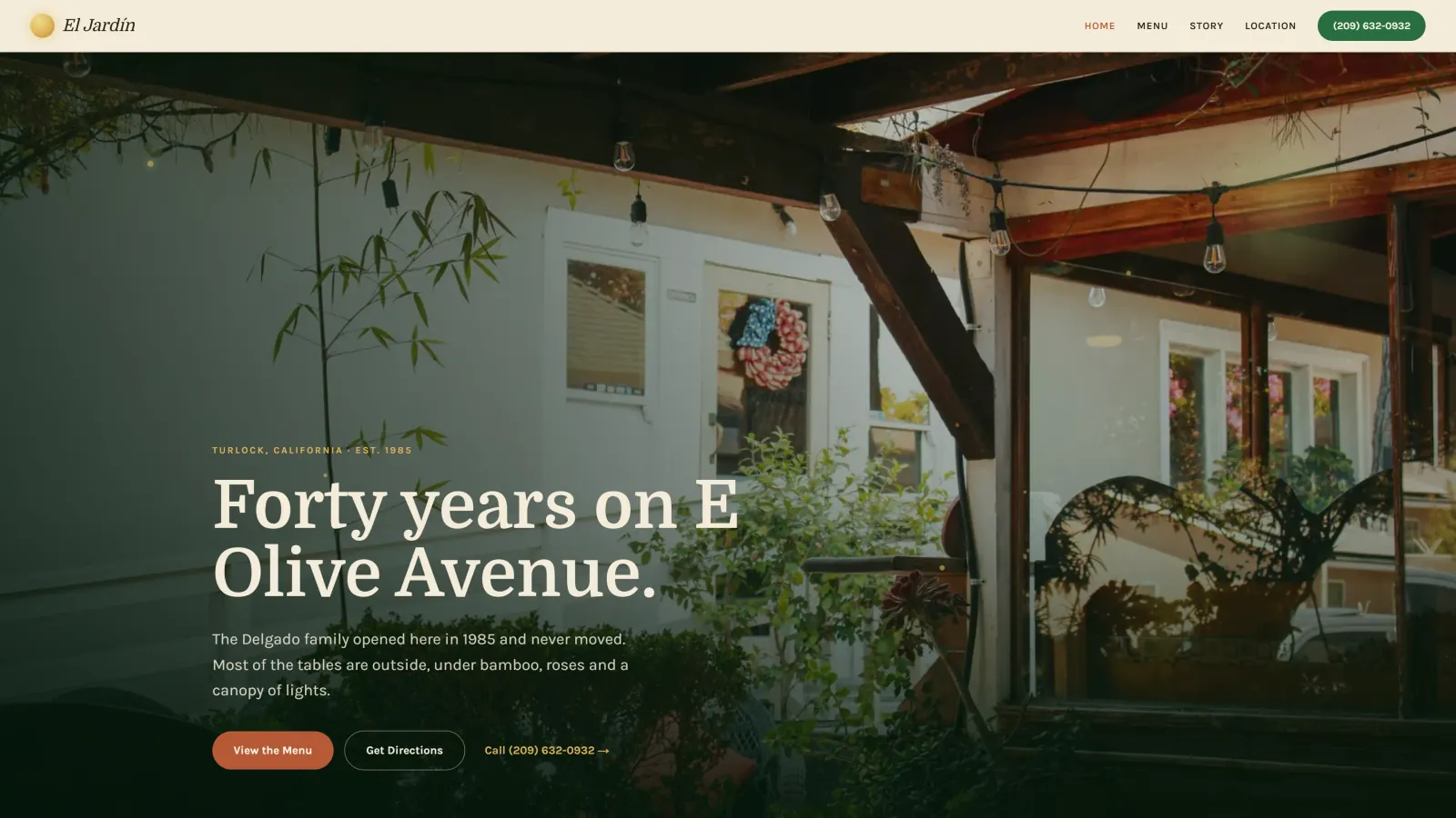 Screenshot of the El Jardín website